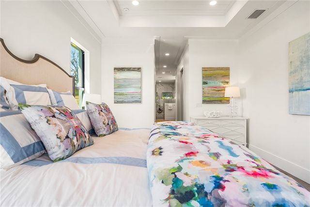636 Cypress Road, Vero Beach, FL 32963
