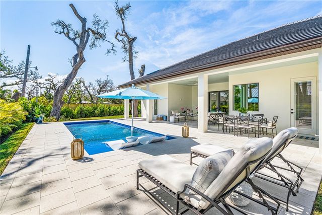 636 Cypress Road, Vero Beach, FL 32963