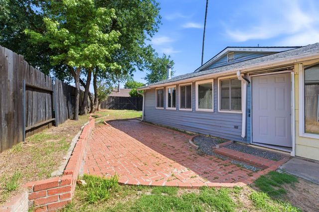 6353 Edgerton Way, Carmichael, CA 95608