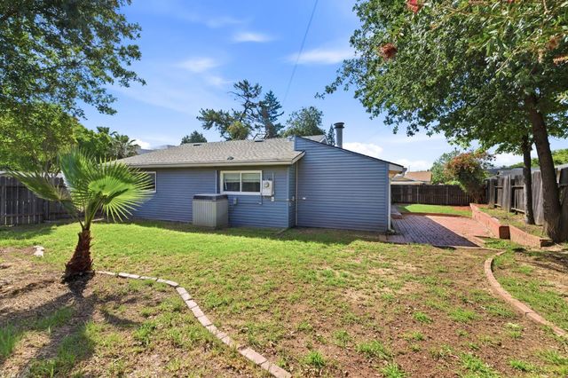 6353 Edgerton Way, Carmichael, CA 95608