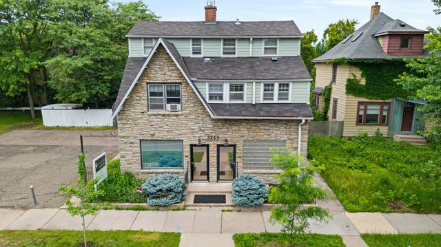 3244 Lyndale Avenue S, Minneapolis, MN 55408