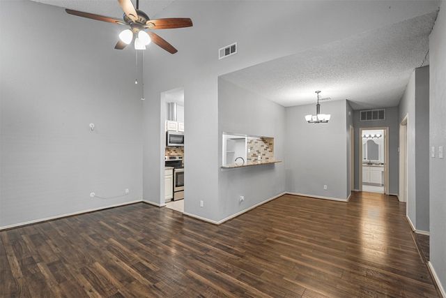 7340 Skillman Street 108, Dallas, TX 75231