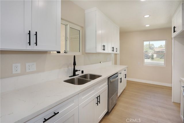 1504 W Kimberly Avenue, Anaheim, CA 92802