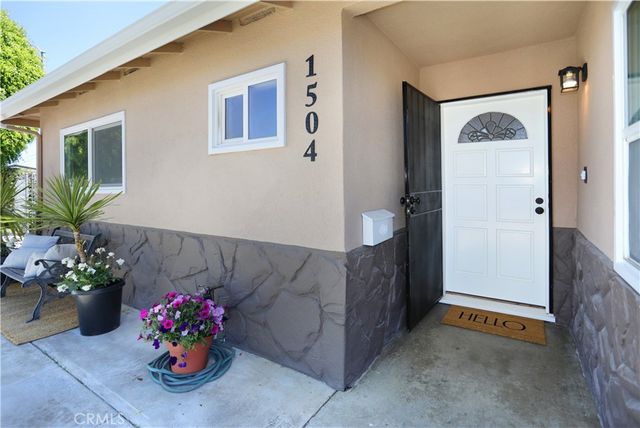 1504 W Kimberly Avenue, Anaheim, CA 92802