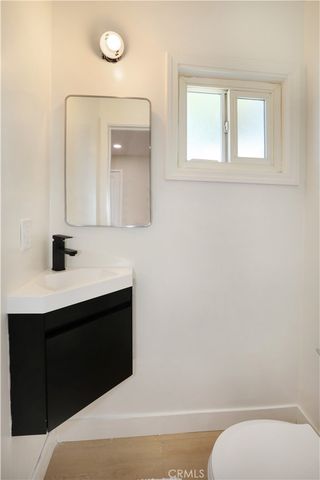 1504 W Kimberly Avenue, Anaheim, CA 92802
