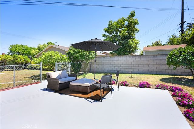 1504 W Kimberly Avenue, Anaheim, CA 92802