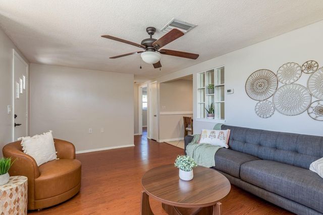 1748 COLMAR DRIVE, Holiday, FL 34690