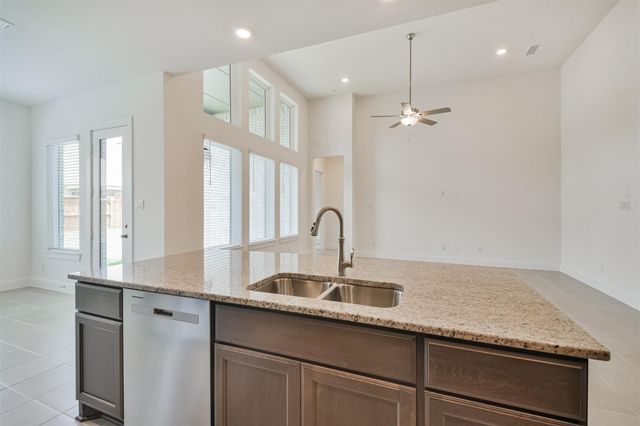 7216 Stillmeadow Grove Drive, Magnolia, TX 77354