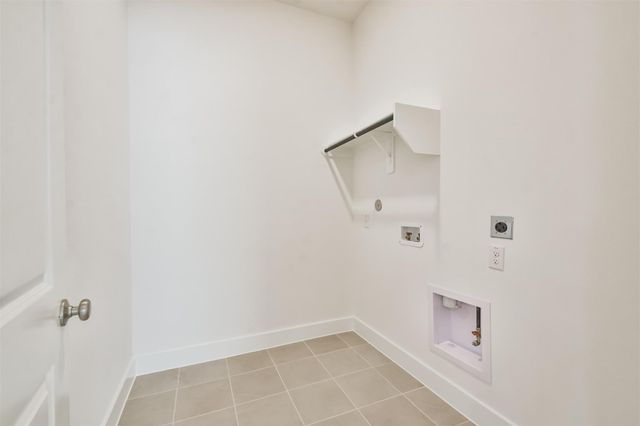 7216 Stillmeadow Grove Drive, Magnolia, TX 77354