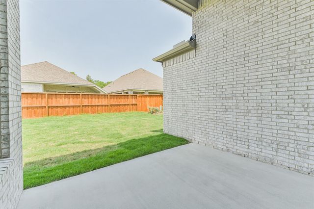 7216 Stillmeadow Grove Drive, Magnolia, TX 77354