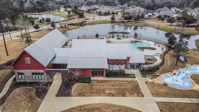 7216 Stillmeadow Grove Drive, Magnolia, TX 77354