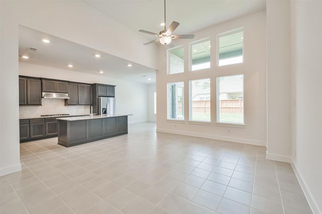7216 Stillmeadow Grove Drive, Magnolia, TX 77354