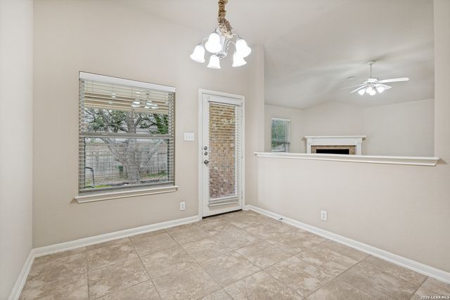 8910 HANOVER FRST, Helotes, TX 78023