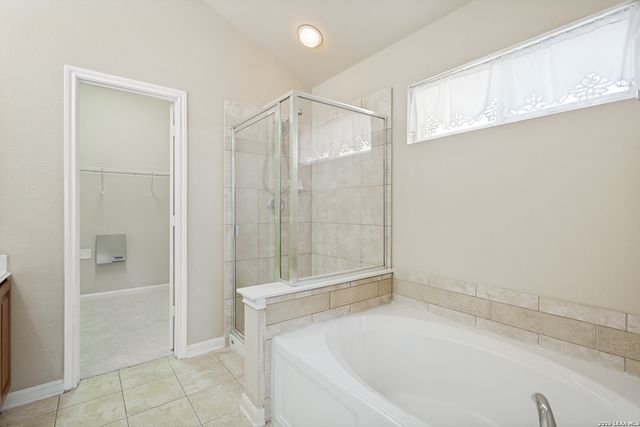 8910 HANOVER FRST, Helotes, TX 78023
