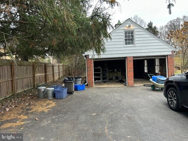 711 ORCHARD WAY, Silver Spring, MD 20904