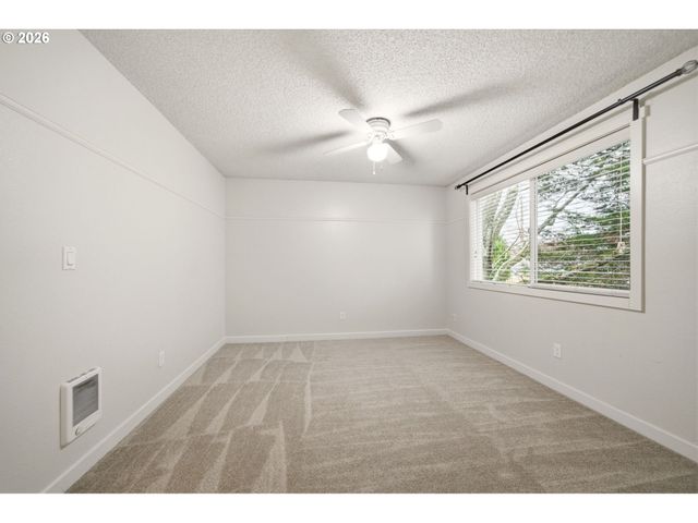 7113 Ne 43RD St F, Vancouver, WA 98661