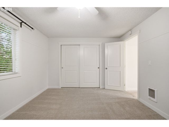 7113 Ne 43RD St F, Vancouver, WA 98661