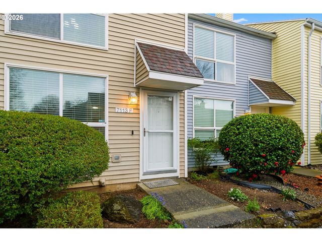 7113 Ne 43RD St F, Vancouver, WA 98661