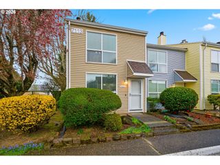 7113 Ne 43RD St F, Vancouver, WA 98661