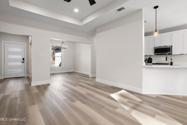 1773 Granhurst Drive, Gautier, MS 39553