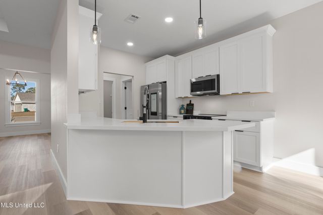 1773 Granhurst Drive, Gautier, MS 39553