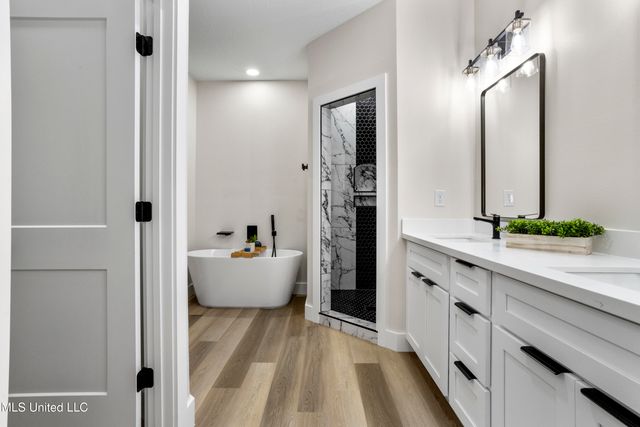 1773 Granhurst Drive, Gautier, MS 39553