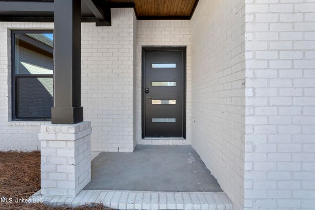 1773 Granhurst Drive, Gautier, MS 39553