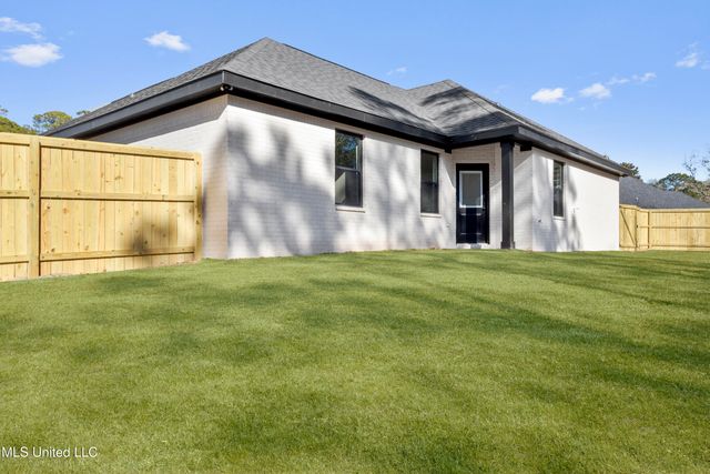 1773 Granhurst Drive, Gautier, MS 39553