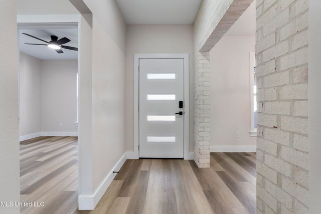 1773 Granhurst Drive, Gautier, MS 39553