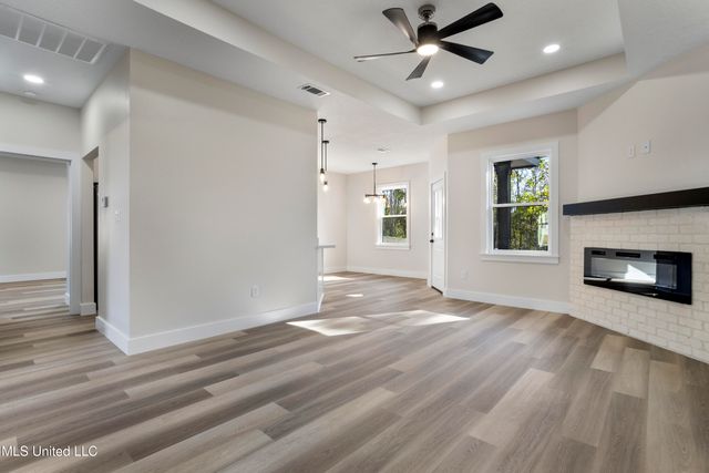 1773 Granhurst Drive, Gautier, MS 39553