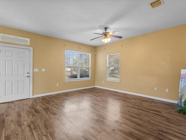 2105 Howell Avenue, La Marque, TX 77568