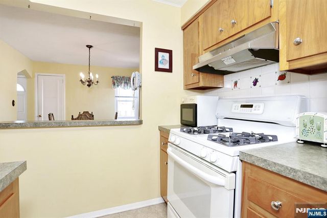 7 Overlook Drive, Dumont, NJ 07628