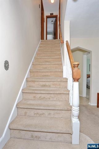 7 Overlook Drive, Dumont, NJ 07628