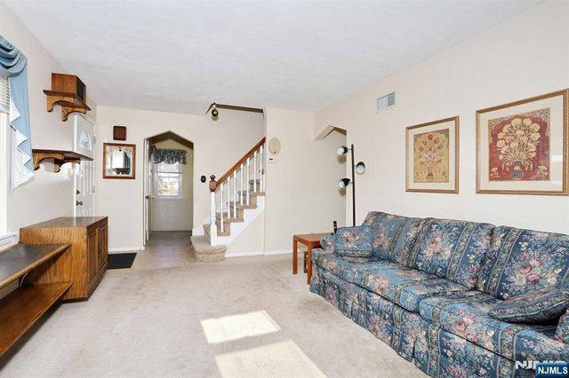 7 Overlook Drive, Dumont, NJ 07628