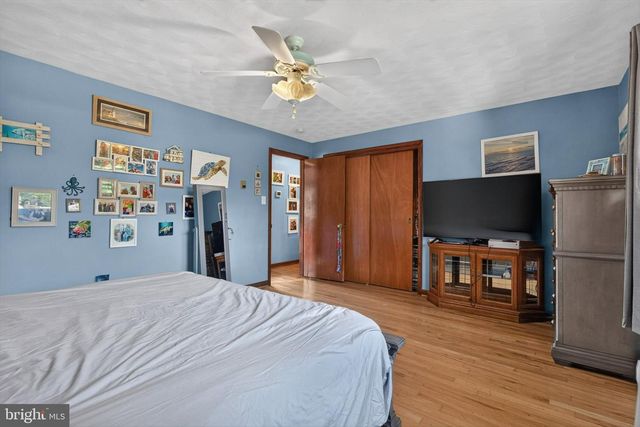 5 MONTICELLO AVE, Spring Grove, PA 17362