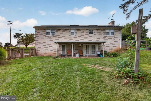 5 MONTICELLO AVE, Spring Grove, PA 17362