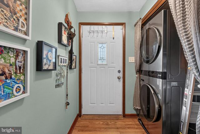 5 MONTICELLO AVE, Spring Grove, PA 17362