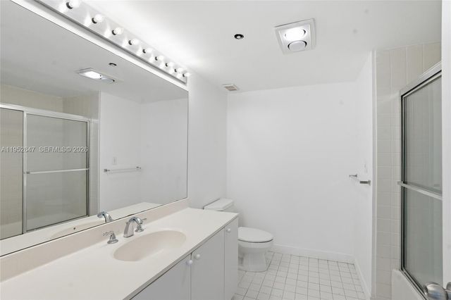 20185 E Country Club Drive 502, Aventura, FL 33180