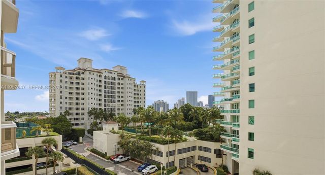 20185 E Country Club Drive 502, Aventura, FL 33180