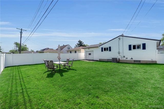 147 Harris Court, Cheektowaga, NY 14225