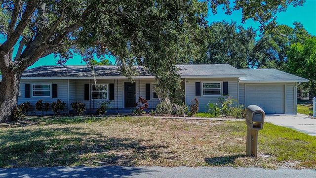 896 N 9TH STREET, Eagle Lake, FL 33839