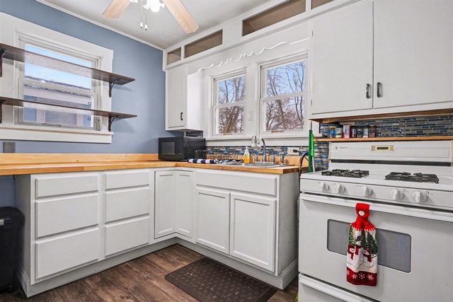 1844 Superior Street, Muskegon, MI 49442