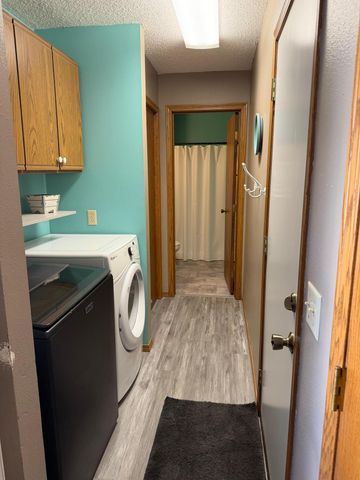 820 3rd Street SE, Elbow Lake, MN 56531