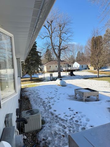 820 3rd Street SE, Elbow Lake, MN 56531