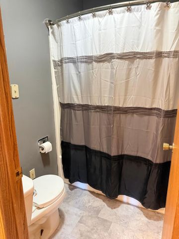 820 3rd Street SE, Elbow Lake, MN 56531