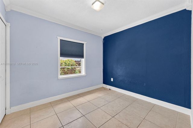 920 NW 35th Ave, Miami, FL 33125