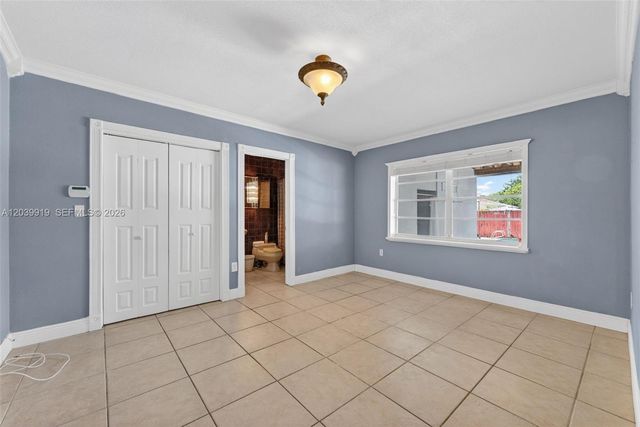920 NW 35th Ave, Miami, FL 33125
