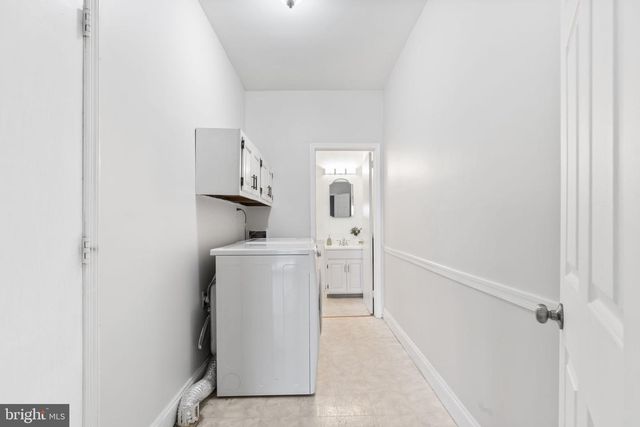 16 AULT CT, Wilmington, DE 19808