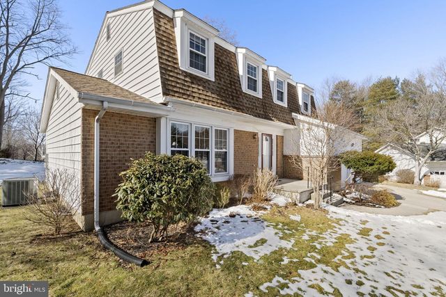 16 AULT CT, Wilmington, DE 19808
