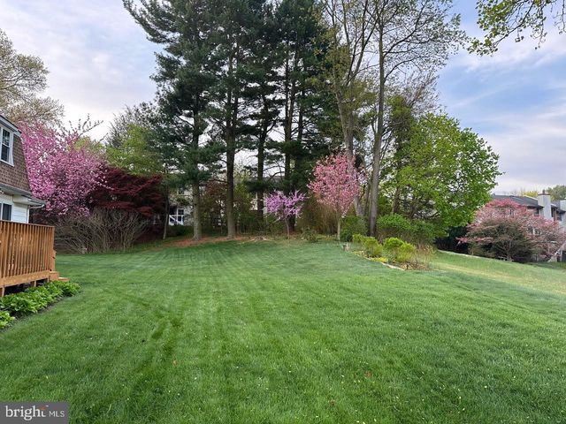 16 AULT CT, Wilmington, DE 19808